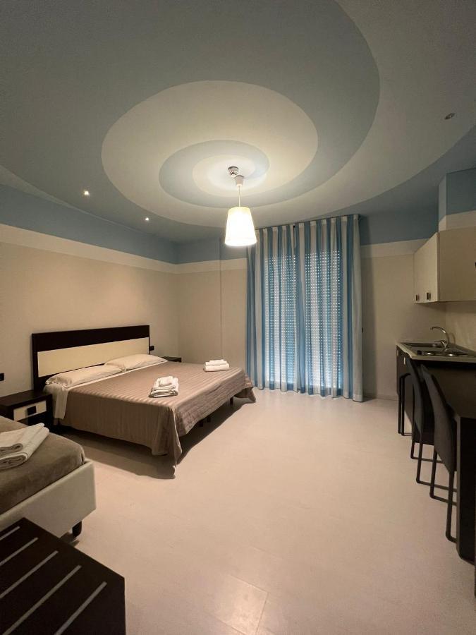Hotel Leonardo 체제나티코 외부 사진